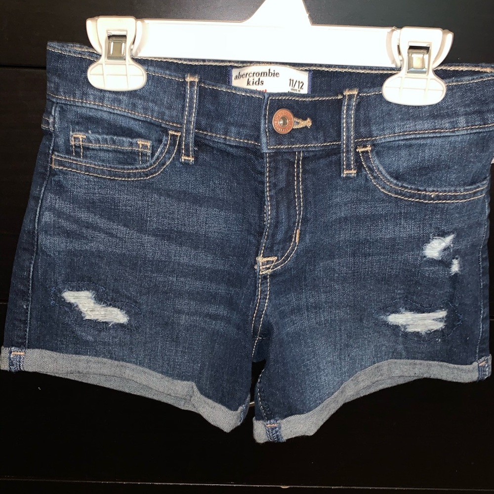 Abercrombie Kids girls shorts.